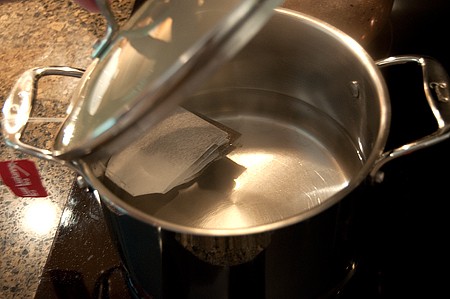 Making southern sweet tea Making southern sweet tea