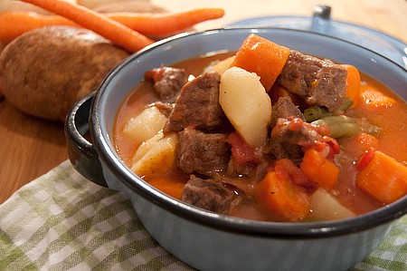 What is a simple beef stew recipie?