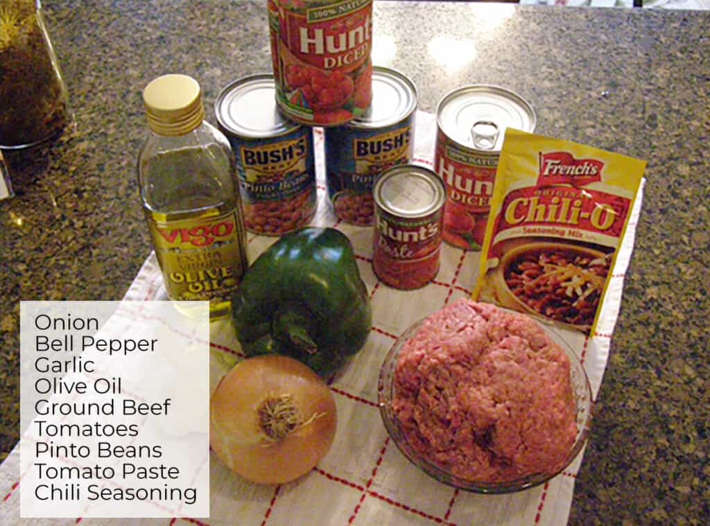 Ingredients needed to make quick and easy chili.