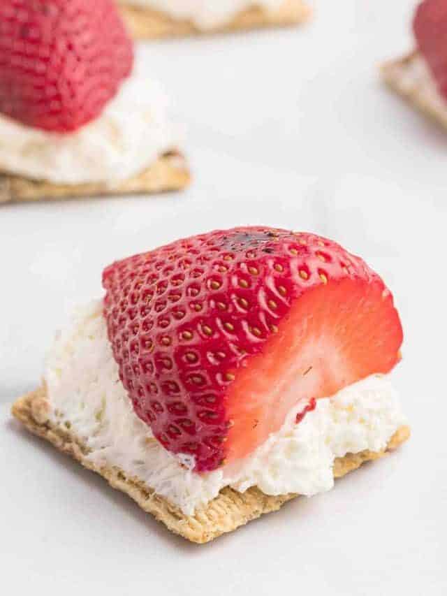 Strawberry Balsamic Cream Cheese Bites Story
