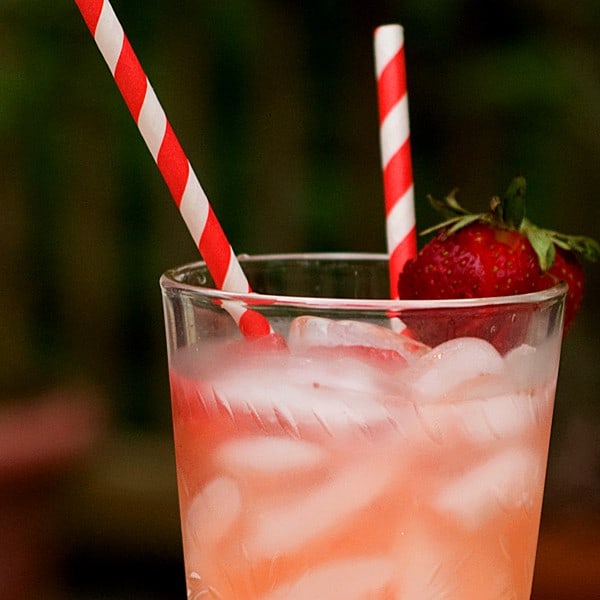 strawberry lemon limeade