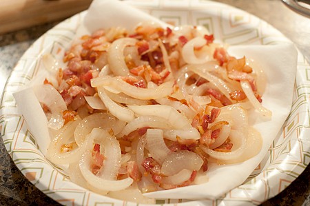 Draining fat from bacon and onions