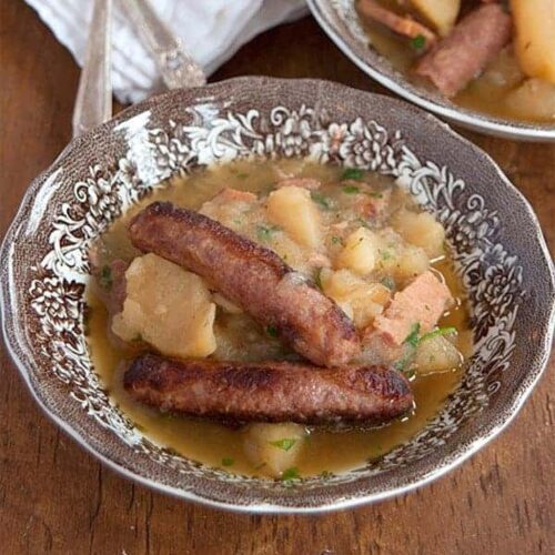 Dublin Coddle - a stew of onions, potatoes, sausages, and bacon - for St. Patrick's Day. https://www.lanascooking.com/dublin-coddle