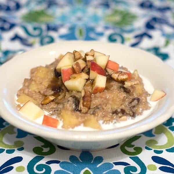 Apple Pie Oatmeal is a healthy, satisfying choice for breakfast. https://www.lanascooking.com/apple-pie-oatmeal