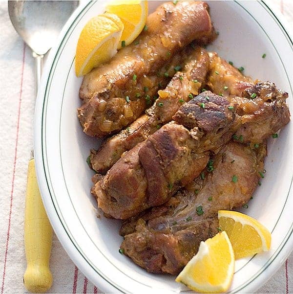 These Slow Cooker Tropical Ribs with their citrus-based sauce are a delicious change of pace. Cooked low and slow for maximum tenderness. From @NevrEnouighThyme https://www.lanascooking.com/slow-cooker-tropical-ribs/