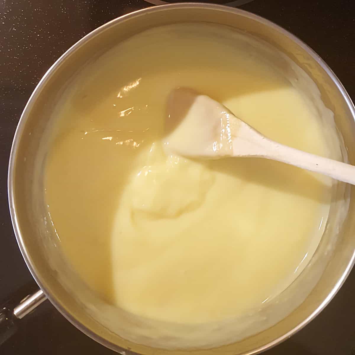 Custard after cooking for 6 to 8 minutes.
