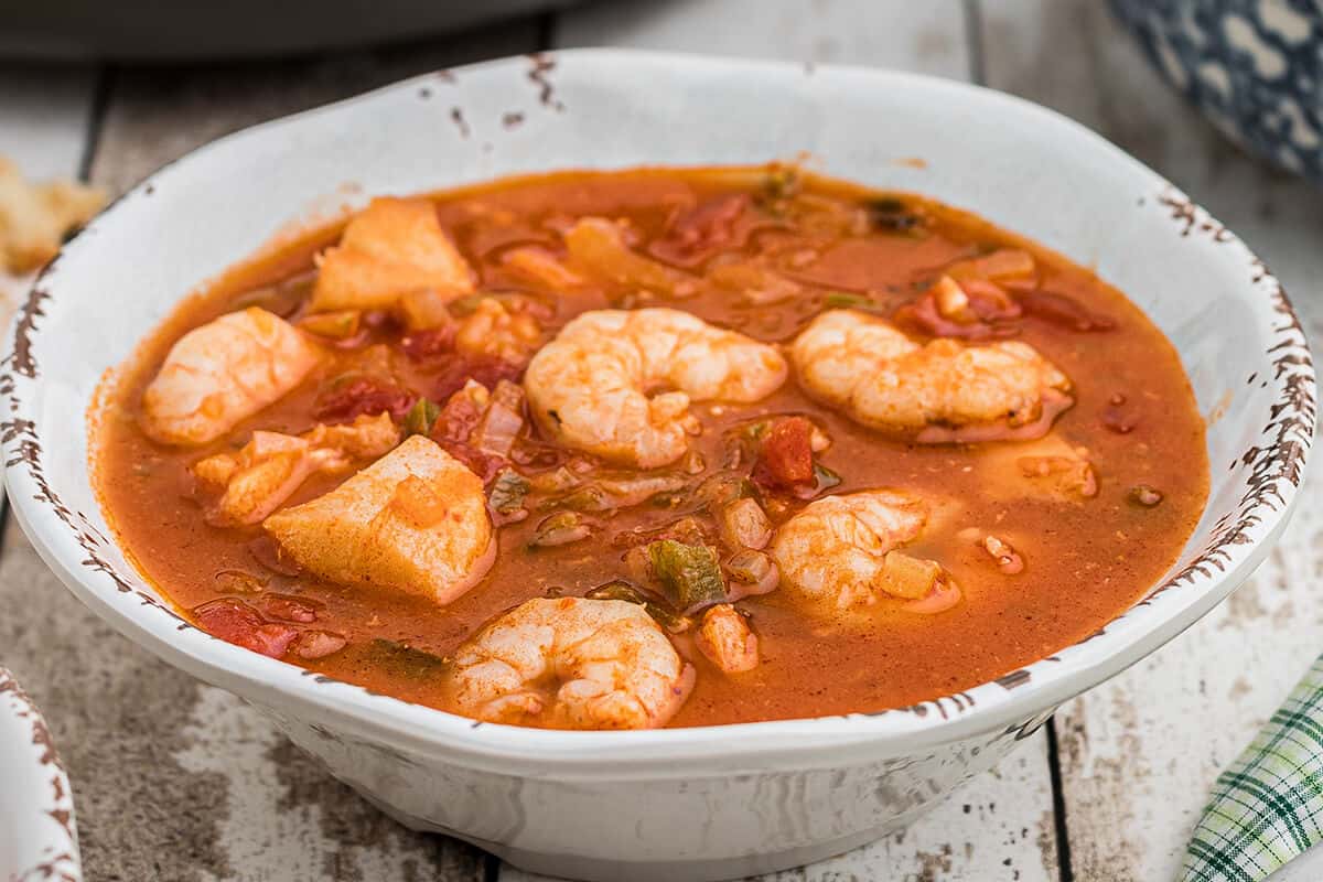 Quick and Easy Seafood Stew Recipe - Lana's Cooking
