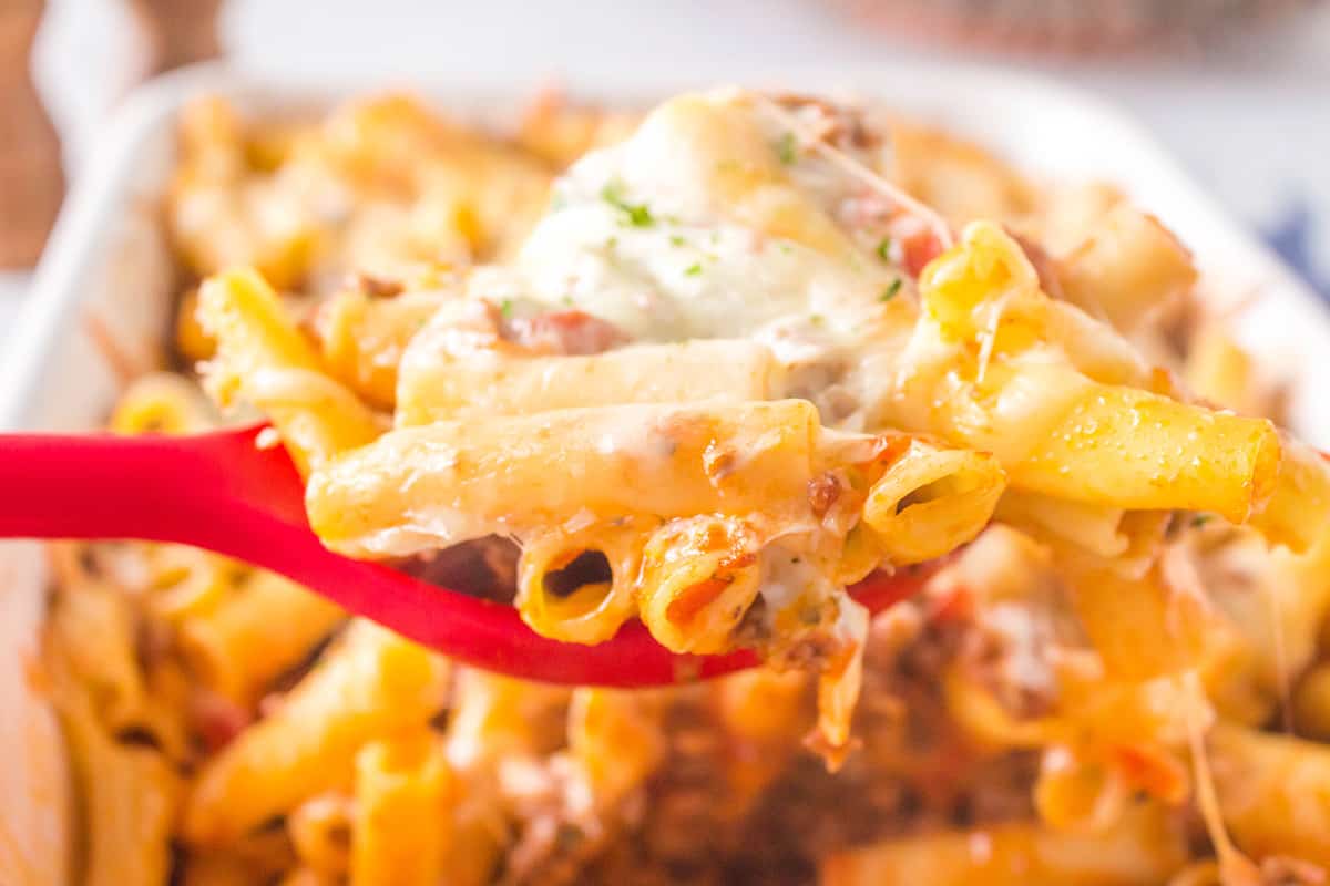 A spoonful of baked ziti.
