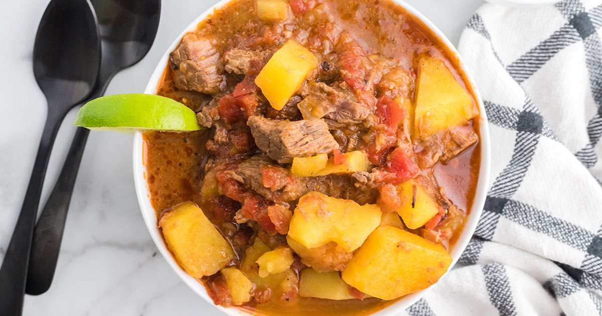 Mexican Beef Stew (Caldillo) Recipe - Lana's Cooking