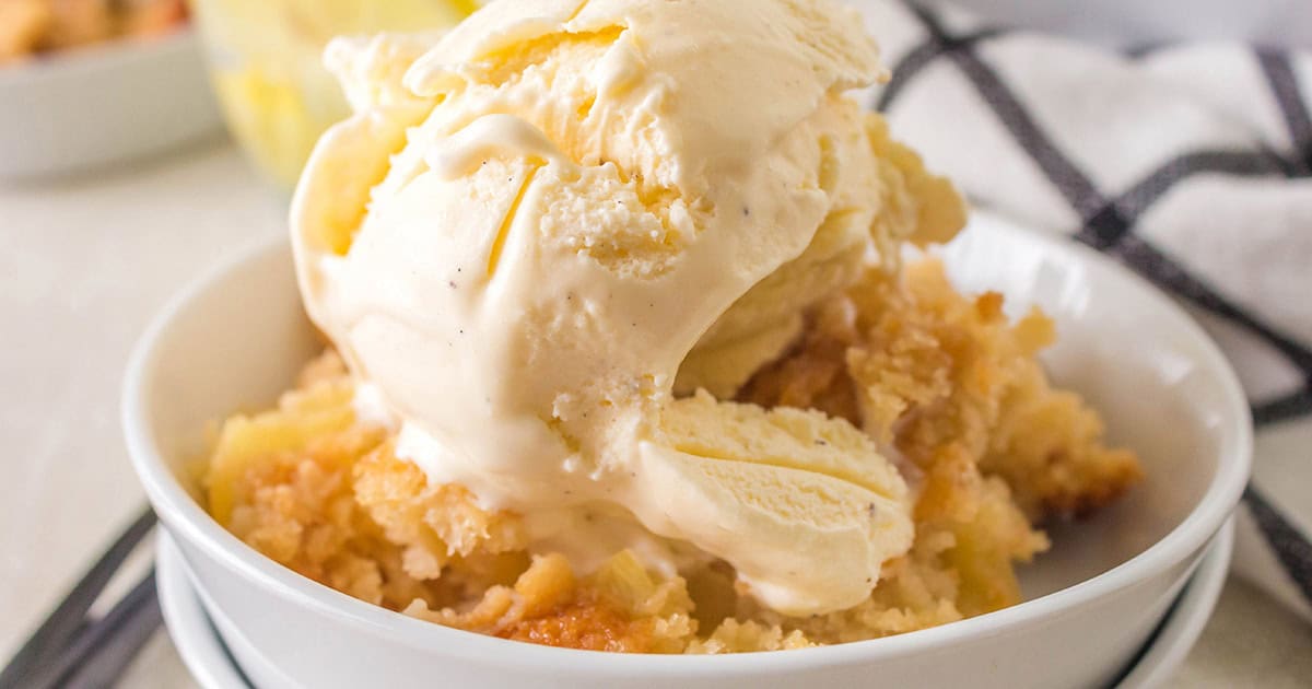 Easy Homemade Pineapple Cobbler