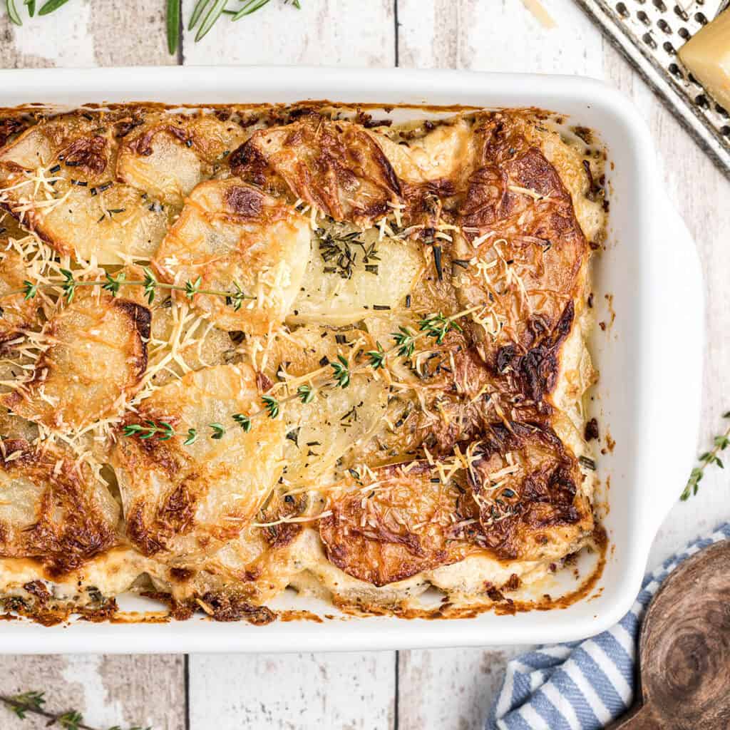 Potatoes au gratin in a baking dish.