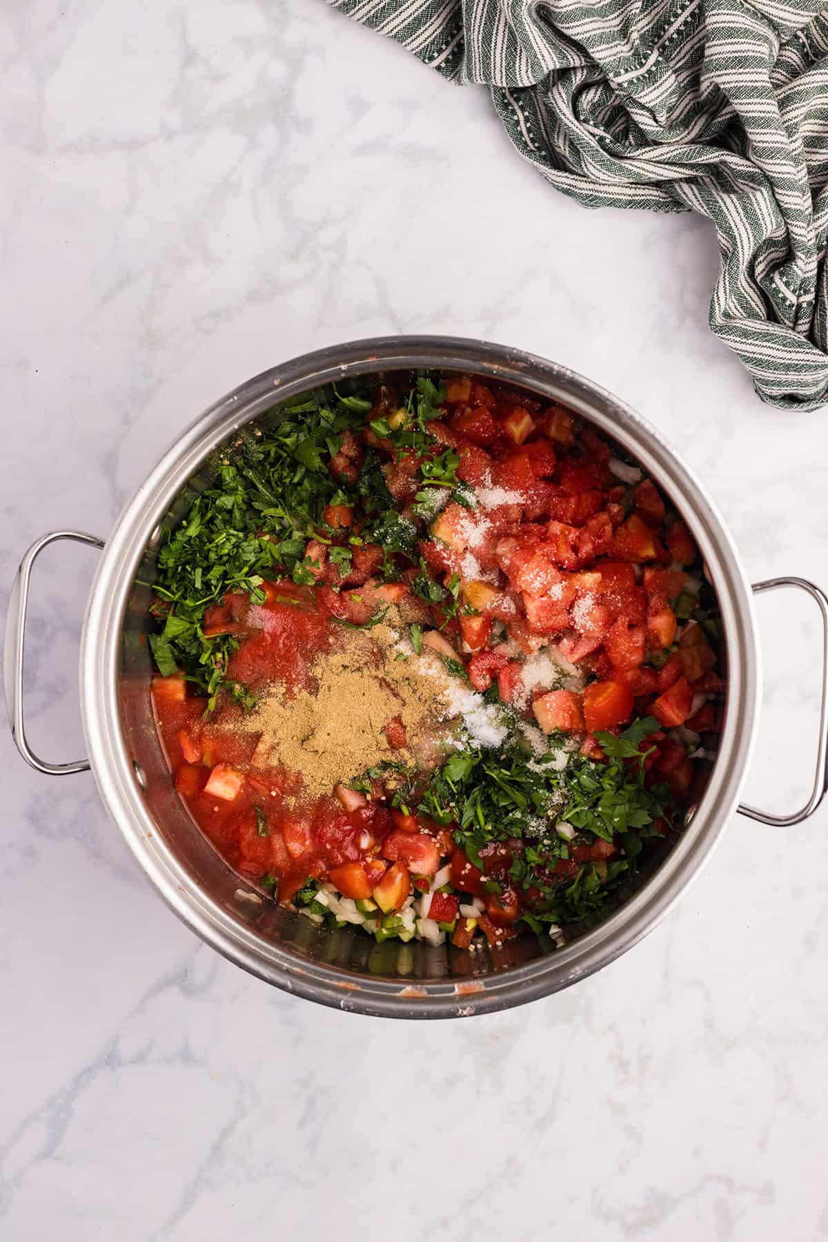 All remaining ingredients added to the saucepan.