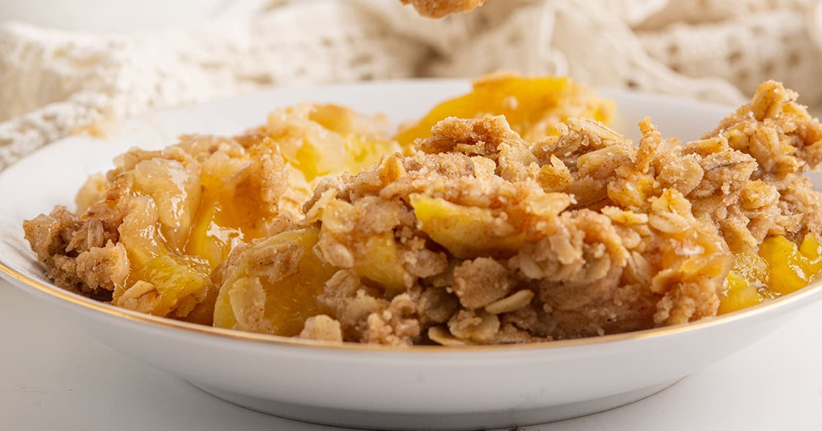 Peach Crisp - Lana's Cooking